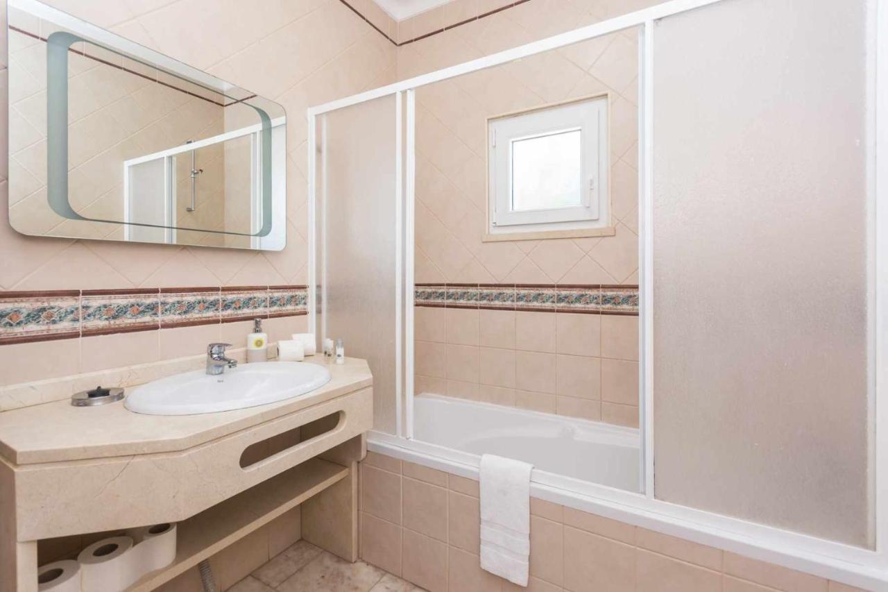Villa Oura V3 Com Piscina Privada *