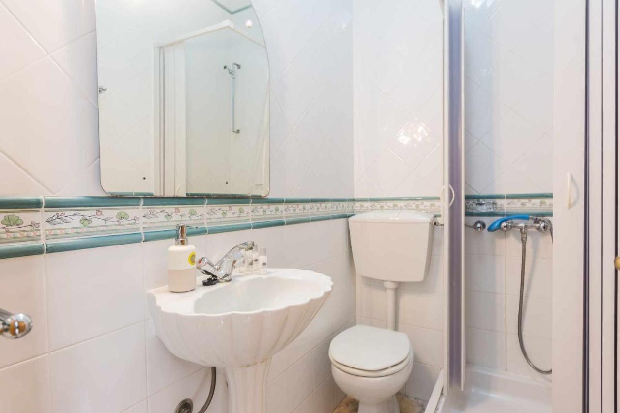 Oura V3 Com Piscina Privada Villa